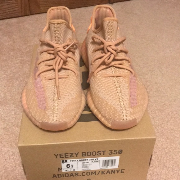 yeezy clay size 8